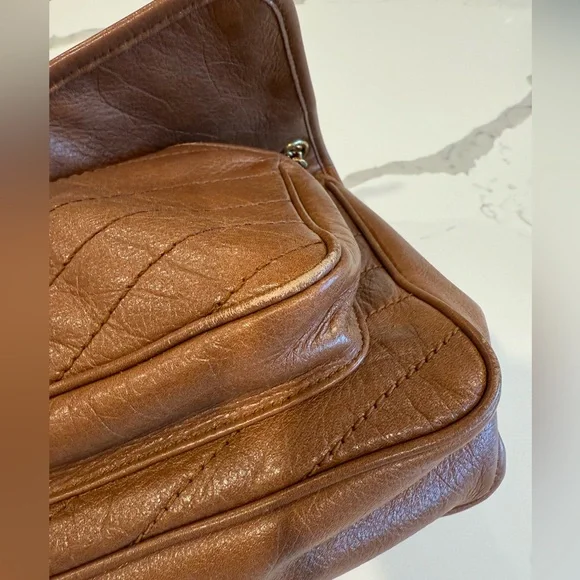 Saint Laurent Niki Medium in Vintage Leather, Light Caramel - Picture 13 of 14